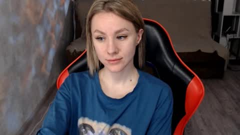 baby_kitte online show from February 2026 03:57:02 AM