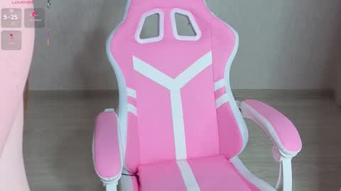 Abby online show from December 2025 07:53:02 PM