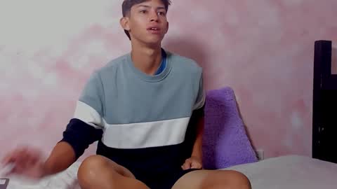 Snapshot of baby_noaht chatting on May 2026 11:15:01 AM baby_noaht online show from May 2026 11:15:01 AM