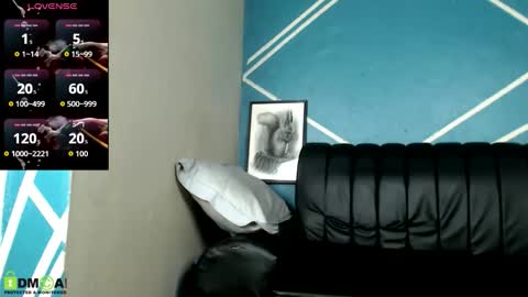 Snapshot of baby_petite1 chatting on November 2025 05:17:01 PM Baby Petite online show from November 2025 05:17:01 PM