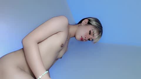 baby_sabrina19 online show from January 2025 03:45:01 PM