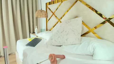 baby_scarleth_ online show from December 2025 04:51:01 AM