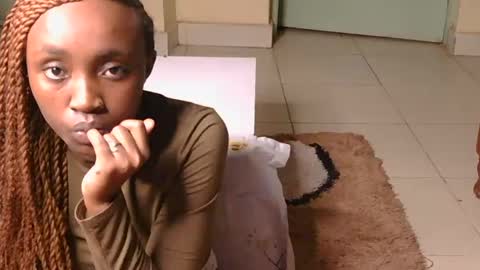 Snapshot of baby_smiler chatting on June 2026 04:33:02 PM baby_smiler online show from June 2026 04:33:02 PM