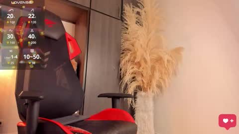 FOLLOW ME  online show from November 2025 03:05:02 AM