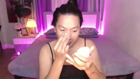   AMANDA  online show from April 2026 04:13:01 PM