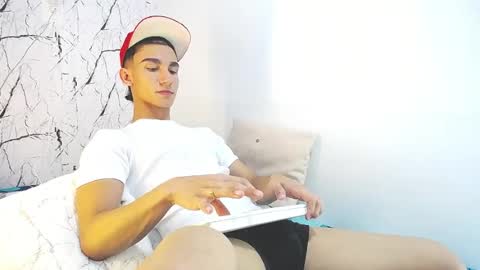 ANDY online show from April 2026 11:27:02 PM