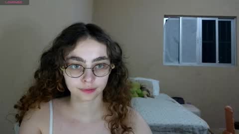 Snapshot of babybunny1428 chatting on September 2025 01:16:02 AM Baby Bunny online show from September 2025 01:16:02 AM