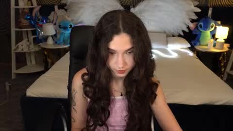 Sasha online show from November 2025 08:03:01 PM