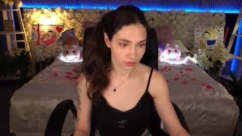 Snapshot of babyflowerr chatting on March 2026 05:44:01 AM Sasha online show from March 2026 05:44:01 AM