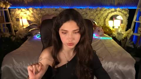 Snapshot of babyflowerr chatting on June 2026 06:57:02 PM Sasha online show from June 2026 06:57:02 PM