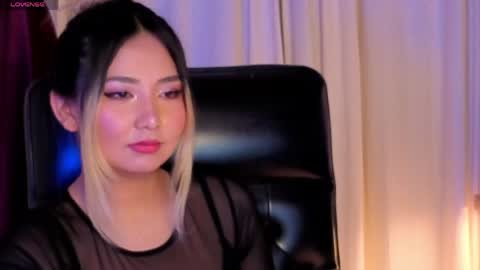 Snapshot of babyfoxxx_ chatting on April 2026 10:43:01 AM babyfoxxx_ online show from April 2026 10:43:01 AM