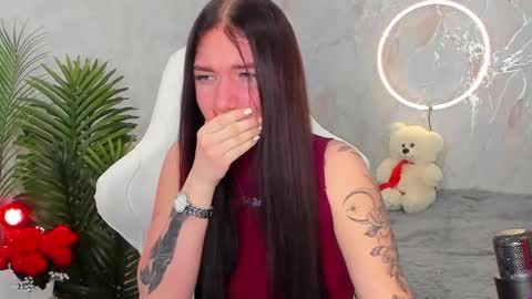 Sophia online show from November 2025 03:50:02 AM