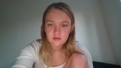 babykay03 online show from October 2025 11:41:02 AM