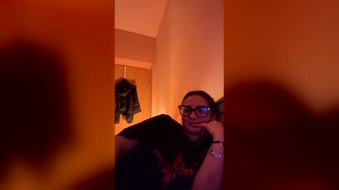 Snapshot of babylola911 chatting on April 2026 09:57:02 PM lola online show from April 2026 09:57:02 PM