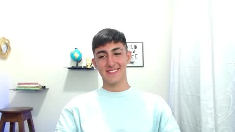 Snapshot of babymaik chatting on December 2024 11:24:02 PM babymaik online show from December 2024 11:24:02 PM