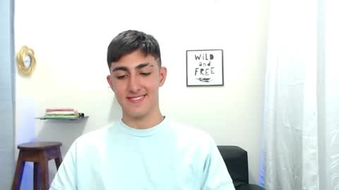 Snapshot of babymaik chatting on December 2024 02:25:02 AM babymaik online show from December 2024 02:25:02 AM