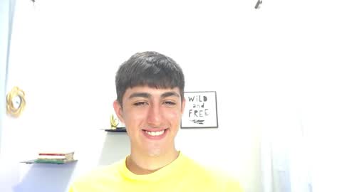 Snapshot of babymaik chatting on January 2025 08:15:02 PM babymaik online show from January 2025 08:15:02 PM