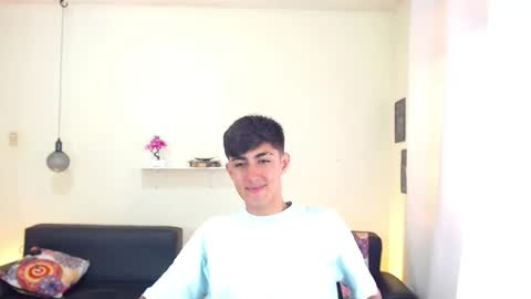 Snapshot of babymaik chatting on February 2025 01:10:01 PM babymaik online show from February 2025 01:10:01 PM