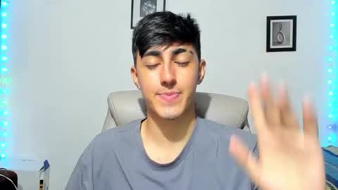 Snapshot of babymaik chatting on October 2025 11:52:02 PM babymaik online show from October 2025 11:52:02 PM