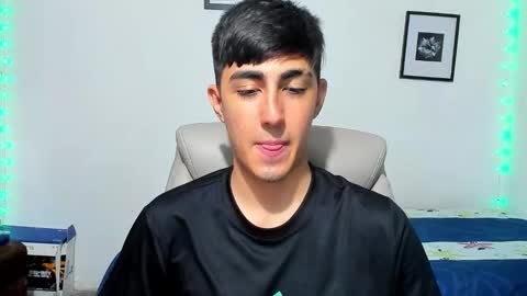 Snapshot of babymaik chatting on November 2025 05:12:03 AM babymaik online show from November 2025 05:12:03 AM