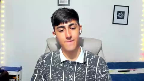 Snapshot of babymaik chatting on November 2025 06:01:01 AM babymaik online show from November 2025 06:01:01 AM