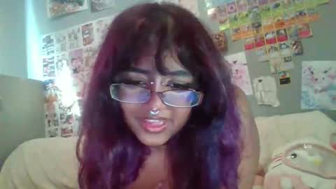 Snapshot of babymelodyx0x chatting on May 2026 04:04:02 PM Melody 3 online show from May 2026 04:04:02 PM