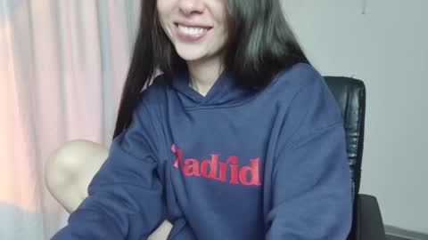 Snapshot of babyprincesstalia chatting on February 2025 03:31:02 AM Talia online show from February 2025 03:31:02 AM