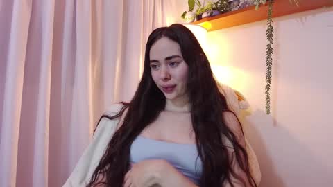 Snapshot of babyprincesstalia chatting on September 2025 03:41:02 AM Talia online show from September 2025 03:41:02 AM