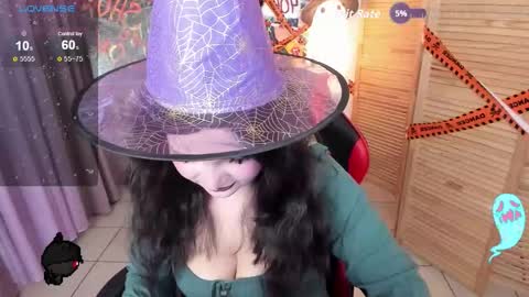 Snapshot of babyyulli chatting on October 2025 08:40:01 AM babyyulli online show from October 2025 08:40:01 AM