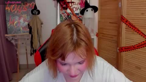 Snapshot of babyyulli chatting on October 2025 08:38:01 AM babyyulli online show from October 2025 08:38:01 AM