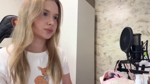 backstage_couple online show from July 2026 06:28:01 AM