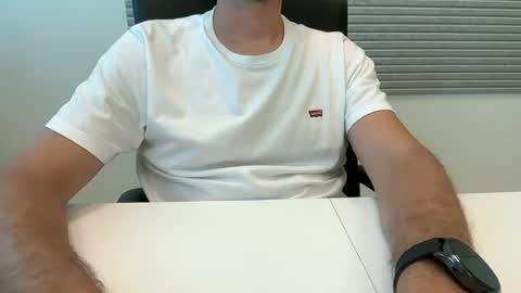 Snapshot of backtoureon chatting on July 2026 02:03:01 PM backtoureon online show from July 2026 02:03:01 PM
