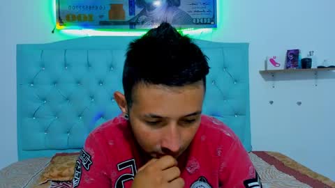 s   online show from October 2025 07:47:01 PM