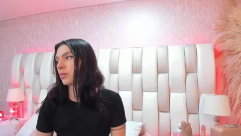 bad__girll_ online show from May 2026 03:14:02 AM