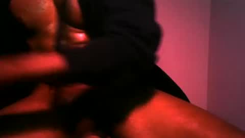 bad_bad_m online show from October 2025 09:32:01 AM