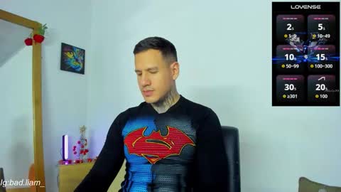 Liam online show from December 2025 02:08:02 AM