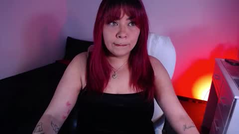 Scarlett online show from October 2025 09:53:02 PM