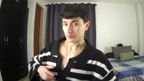 Snapshot of badboyx6969x chatting on April 2026 05:54:02 AM badboyx6969x online show from April 2026 05:54:02 AM