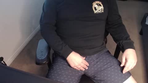 Snapshot of baddaddy77 chatting on January 2026 12:27:02 AM baddaddy77 online show from January 2026 12:27:02 AM