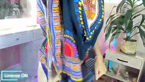 BADDIE DELAYLA online show from April 2026 06:49:01 PM