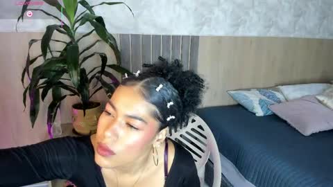 BADDIE DELAYLA online show from April 2026 06:16:01 PM