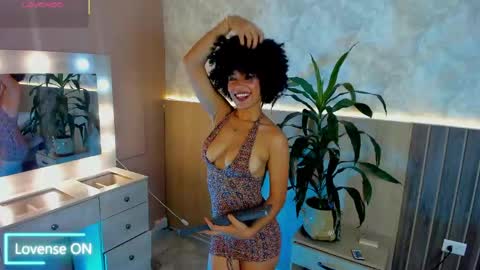 BADDIE DELAYLA online show from April 2026 06:13:02 PM