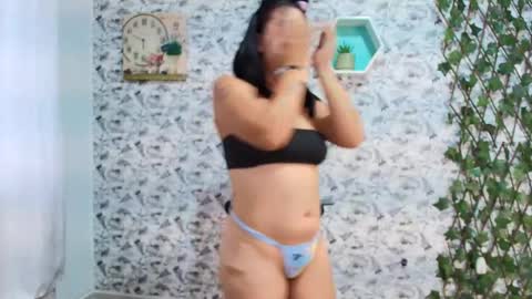 Snapshot of badgirls_000 chatting on May 2026 11:29:02 AM candy and dayan online show from May 2026 11:29:02 AM