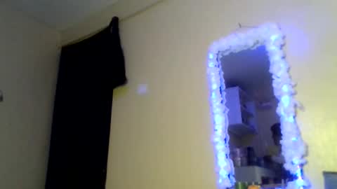 Snapshot of badgurllily chatting on November 2025 08:10:01 PM Lily. online show from November 2025 08:10:01 PM