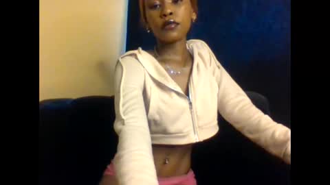 Snapshot of badgurllily chatting on November 2025 10:03:01 AM Lily. online show from November 2025 10:03:01 AM