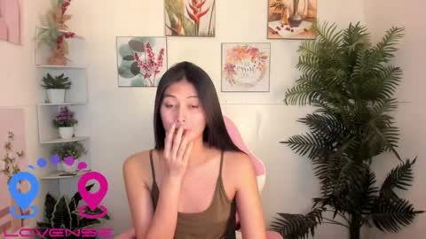 Snapshot of badjao_girl chatting on May 2026 09:43:01 PM Joshaine online show from May 2026 09:43:01 PM