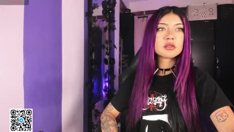 Snapshot of badkatyuska chatting on March 2026 10:38:02 PM Please help me to reach 100 thumbs up online show from March 2026 10:38:02 PM