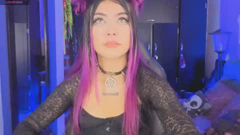 Snapshot of badkatyuska chatting on July 2026 09:46:02 PM Please help me to reach 100 thumbs up online show from July 2026 09:46:02 PM