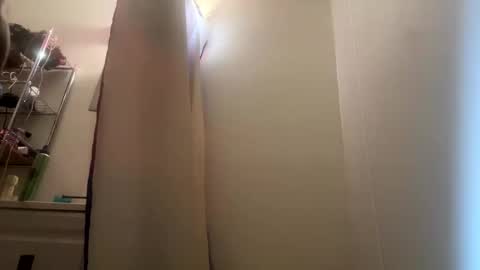 Snapshot of badnews68 chatting on March 2026 08:25:01 AM StillPoPimpin online show from March 2026 08:25:01 AM