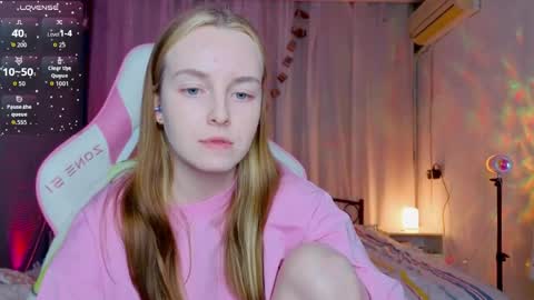 Snapshot of bae_cake_ chatting on April 2026 10:34:02 PM Alice online show from April 2026 10:34:02 PM